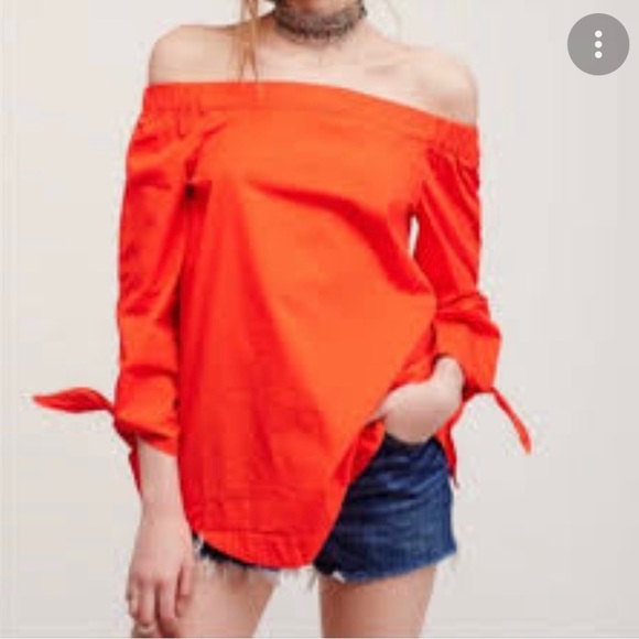 Free People Show me Sone Shoulder top size-Medium - Picture 1 of 6